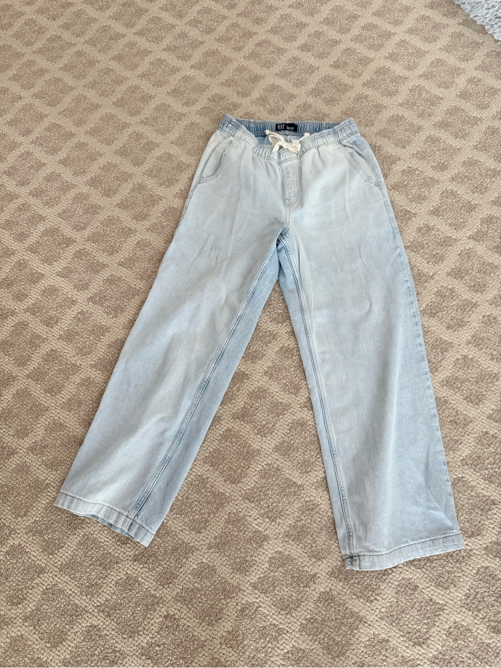 GAP Light Blue Men’s Relaxed Drawstring Jeans